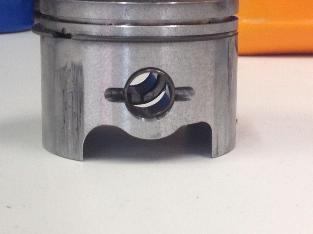 Install/Remove Piston Wrist Pin Circlips ADA Racing BilletBoard