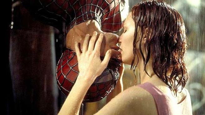 Spider-Man_Kiss_zpsbbd55dd3.jpg