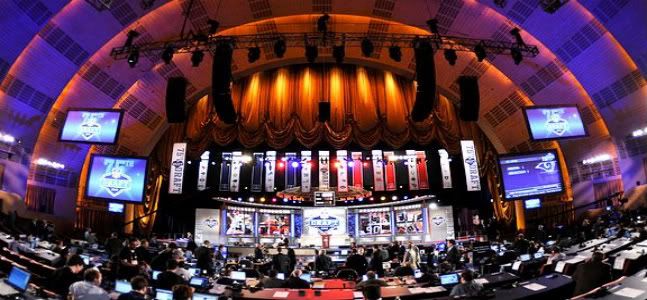 nfl_u_draft_scene1x_576.jpg