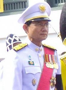 220px-Somchai_Wongsawat_15112008.jpg