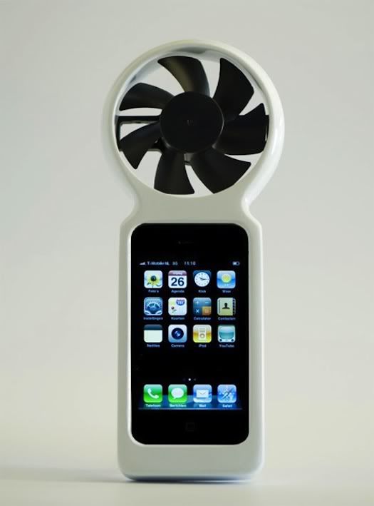 A-Wind-Powered-iPhone-Pic.jpg
