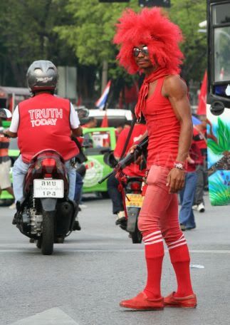Red-Shirts-commemorate-first-anniversary-Bangkok-bloodshed_654924.jpg
