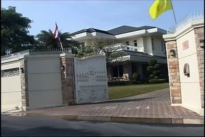 house2.jpg