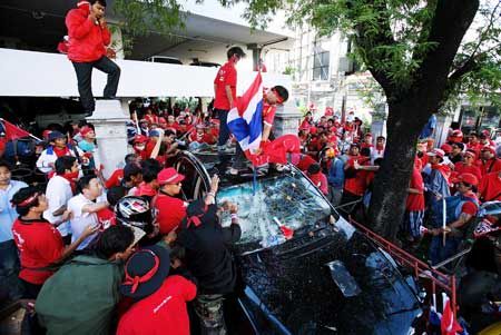 image-13-for-thailand-riots-gallery-775634593.jpg