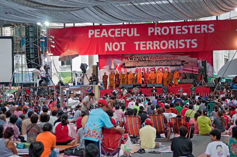 ratchaprasong_-_peaceful_protesters_not_terrorists.jpg