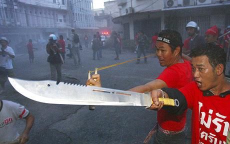 red-shirt-violence-thailand.jpg