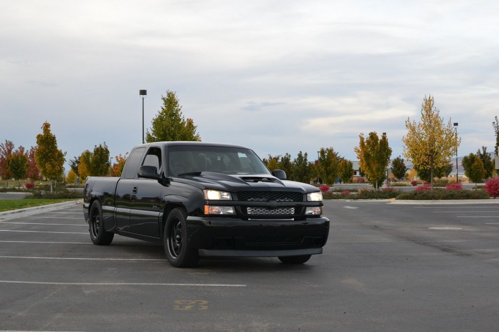 Please....pics of all blacked out trucks....thanx - Page 2