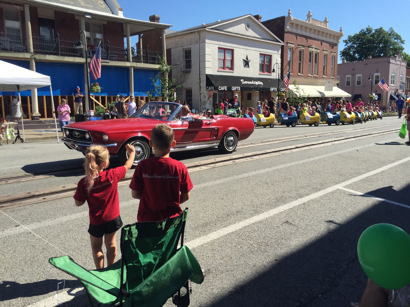  photo Oldham county day waving to parade_zps2bx1wlcf.jpg