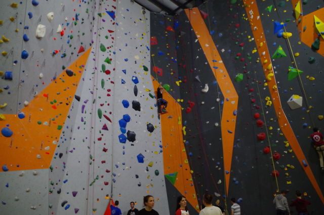  photo kff climbing3_zpsofyec0gn.jpg